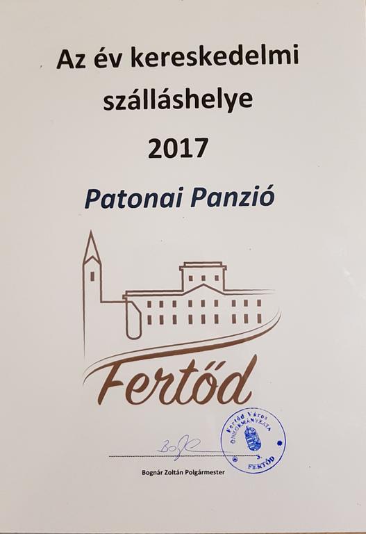 Hotel Patonai Fertőd 外观 照片